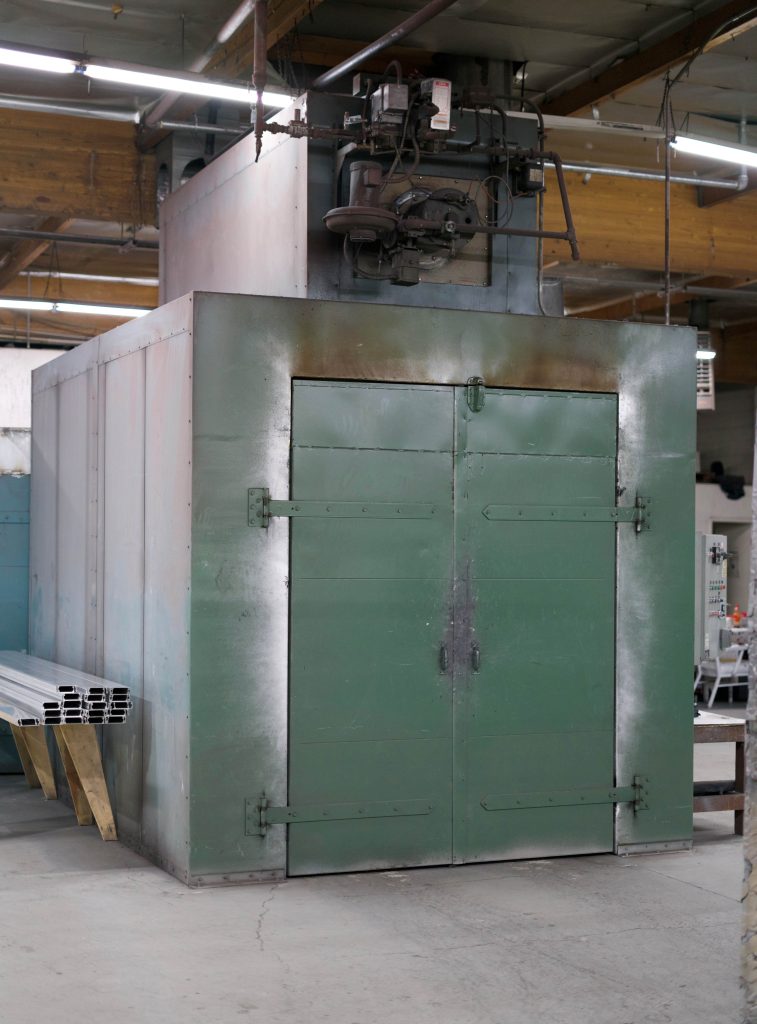 Batch oven